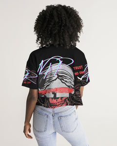 TRUST NO ONE Cropped Tee black